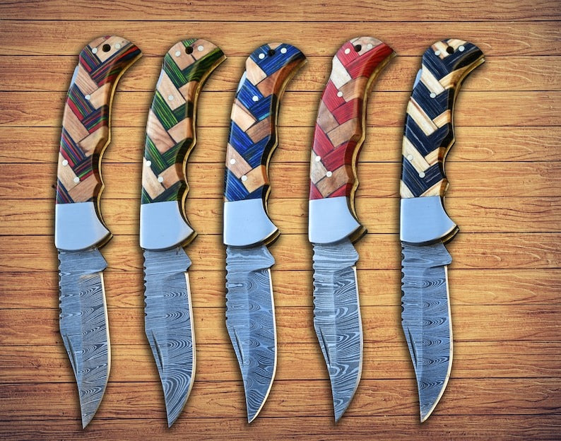 Custom Made Damascus Folding Pocket 6.5” knife Multicolor