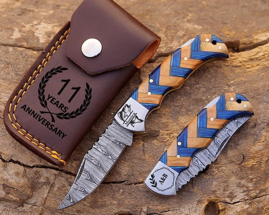 Custom Made Damascus Folding Pocket 6.5” knife Multicolor
