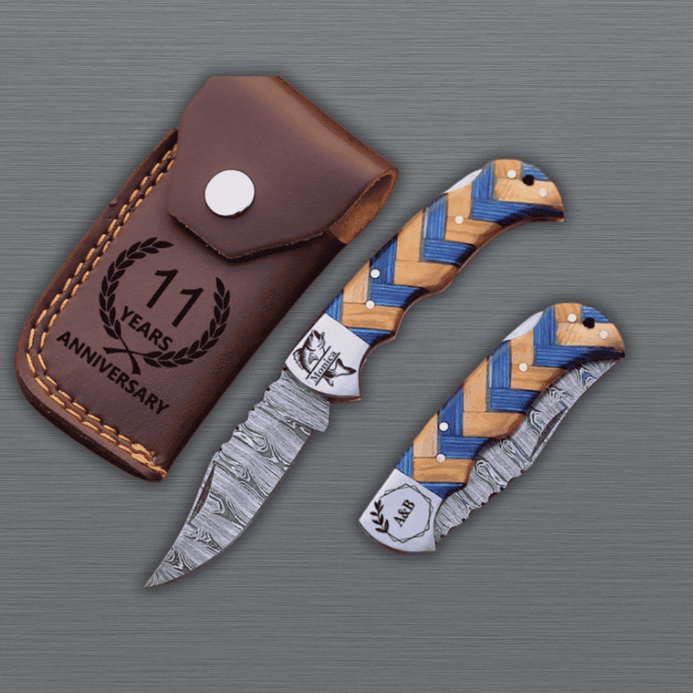 Custom Made Damascus Folding Pocket knife Multicolor